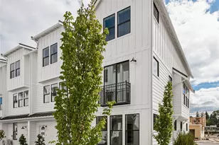 12087 127th Ave E, Puyallup, WA 98374 - Photo 2