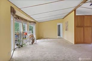 716 SE Dennis St, Tumwater, WA 98501 - Photo 8