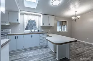 2263 Anadoll Ave, Enumclaw, WA 98022 - Photo 22