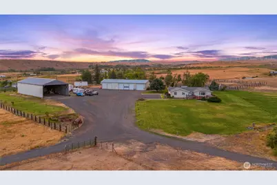 10350 Highway 97, Ellensburg, WA 98926 - Photo 2