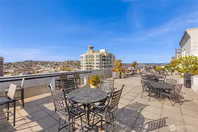 121 Vine Street #506, Seattle, WA 98121 - Photo 24