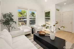 16255 SE 66th St, Bellevue, WA 98006 - Photo 2