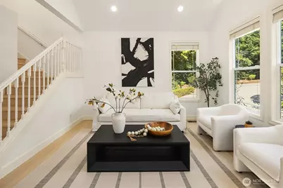 16255 SE 66th St, Bellevue, WA 98006 - Photo 4