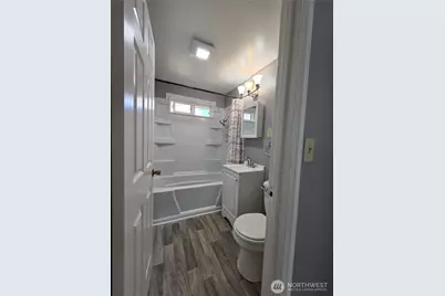 10603 12th Avenue SW, Seattle, WA 98146 - Photo 14