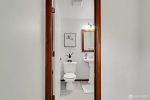 9912 Holly Dr, Everett, WA 98204 - Photo 18