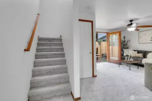 9912 Holly Dr, Everett, WA 98204 - Photo 16