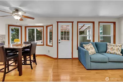 17217 Larch Way, Lynnwood, WA 98037 - Photo 16