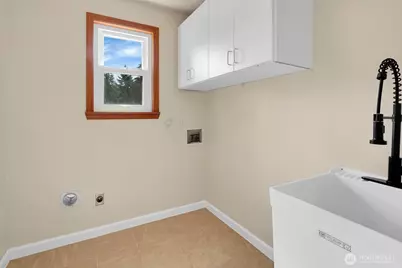 17217 Larch Way, Lynnwood, WA 98037 - Photo 20