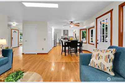 17217 Larch Way, Lynnwood, WA 98037 - Photo 18