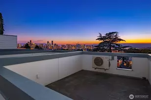 1227 E Roy St, Seattle, WA 98102 - Photo 34