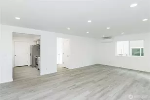 381 E Sullivan St, Allyn, WA 98524 - Photo 8