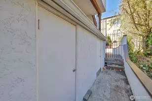 15500 Bothell Way NE, Lake Forest Park, WA 98155 - Photo 20