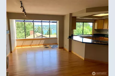 15500 Bothell Way NE, Lake Forest Park, WA 98155 - Photo 14