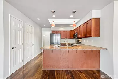 1811 F Street SE #15, Auburn, WA 98002 - Photo 6