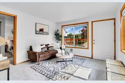 9912 Holly Drive #A, Everett, WA 98204 - Photo 4