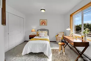 9912 Holly Dr, Everett, WA 98204 - Photo 18