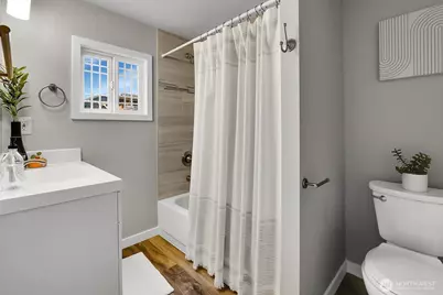 9912 Holly Drive #A, Everett, WA 98204 - Photo 8