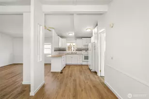 375 Union Ave SE, Renton, WA 98059 - Photo 8