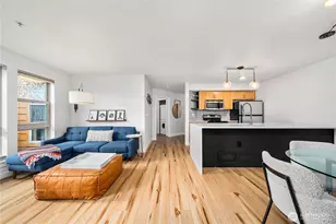 827 Hiawatha Pl S, Seattle, WA 98144 - Photo 2