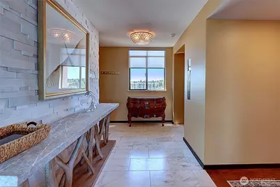 1 N Stadium Way #13, Tacoma, WA 98403 - Photo 4