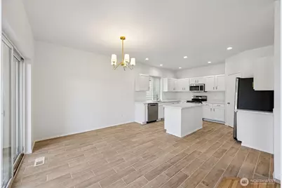 11211 181st Street Ct E, Puyallup, WA 98374 - Photo 6