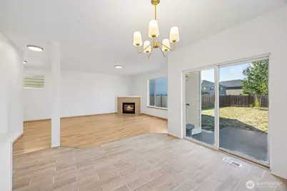 11211 181st Street Ct E, Puyallup, WA 98374 - Photo 8