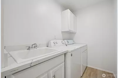 11211 181st Street Ct E, Puyallup, WA 98374 - Photo 24