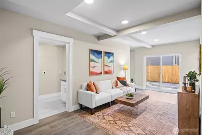 9547 Wallingford Avenue N, Seattle, WA 98103 - Photo 26