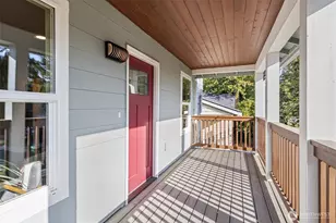 9547 Wallingford Ave N, Seattle, WA 98103 - Photo 4