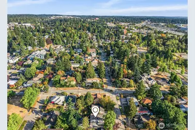 9547 Wallingford Avenue N, Seattle, WA 98103 - Photo 38