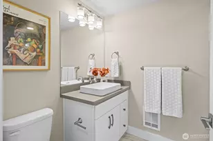 9547 Wallingford Ave N, Seattle, WA 98103 - Photo 36