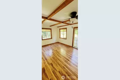 91 N Hood View Place, Lilliwaup, WA 98555 - Photo 10