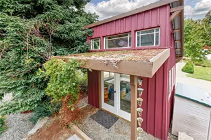 2440 Alaska Ave E, Port Orchard, WA 98366 - Photo 10