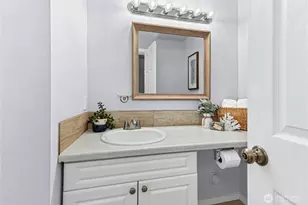 20030 66th Pl W, Lynnwood, WA 98036 - Photo 16