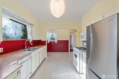 624 L Street, Hoquiam, WA 98550 - Photo 6