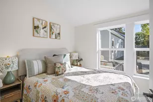 9545 Wallingford Ave N, Seattle, WA 98103 - Photo 20