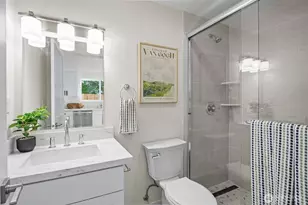 9545 Wallingford Ave N, Seattle, WA 98103 - Photo 12