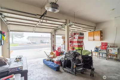 1221 S Lakeland Drive, Moses Lake, WA 98837 - Photo 30