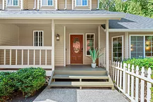 20201 NE 163rd St, Woodinville, WA 98077 - Photo 2