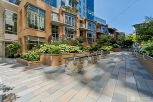 10650 NE 9th Pl, Bellevue, WA 98004 - Photo 38