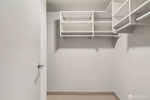 10650 NE 9th Pl, Bellevue, WA 98004 - Photo 24