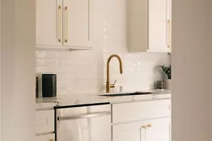 908 N K St, Tacoma, WA 98403 - Photo 10