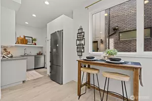 716 11th Ave E, Seattle, WA 98102 - Photo 6