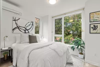 716 11th Avenue E #A, Seattle, WA 98102 - Photo 10