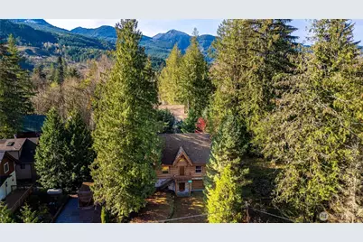 11098 Welcome Road, Deming, WA 98244 - Photo 2