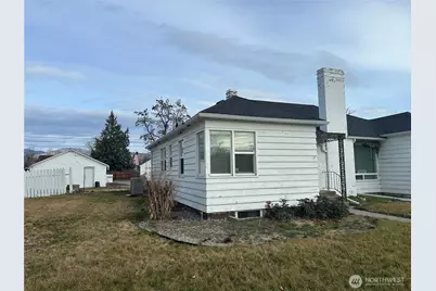 317 Ash Street S, Omak, WA 98841 - Photo 36