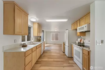 11803 124th Avenue E, Puyallup, WA 98374 - Photo 16