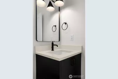 7335 & 7335B 21st Avenue NE, Seattle, WA 98115 - Photo 32