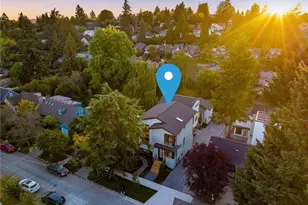 7335 & 7335B 21st Ave NE, Seattle, WA 98115 - Photo 40