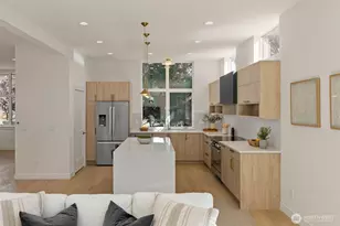 7335 & 7335B 21st Ave NE, Seattle, WA 98115 - Photo 4